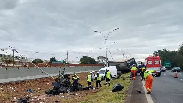 Acidente na Anhanguera deixa um morto e dois feridos em Ribeirão