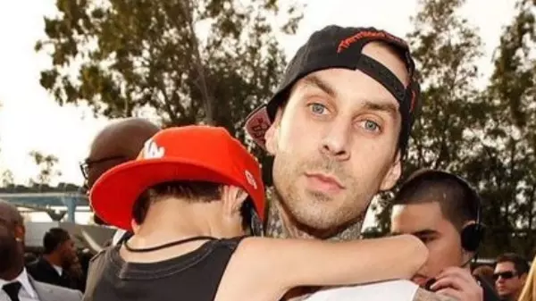 Baterista do Blink-182, é hospitalizado nos Estados Unidos