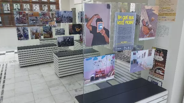 Câmara de Poços recebe exposição: Em que rua você mora?