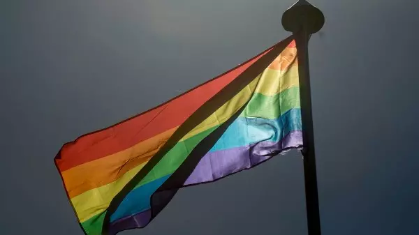 LGBTs relatam episódios de preconceitos por varíola símia