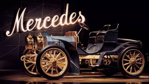 Mercedes é o único nome de mulher num automóvel