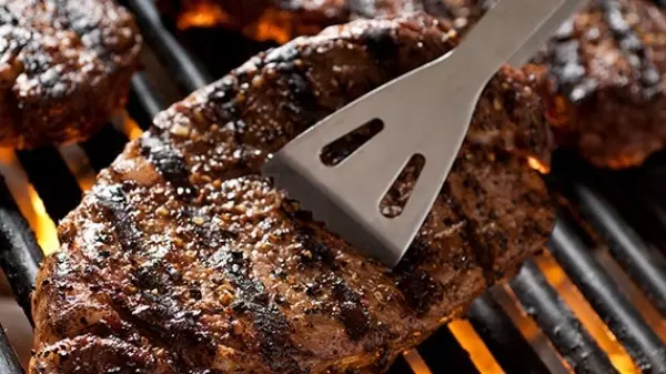 Confira 8 dicas para fazer um churrasco incrível