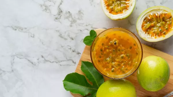 Mousse de Maracujá: aprenda a preparar a tradicional sobremesa de Natal