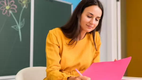 Diferentes tipos de formação continuada garantem aprimoramento de educadores