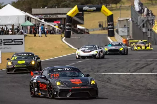 Vicente Orige e Gustavo Kiryla vencem mais uma no Endurance