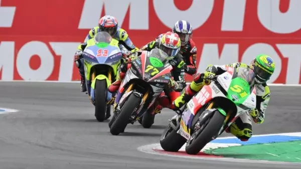 Brasileiro Eric Granado vence mais uma etapa na Moto E