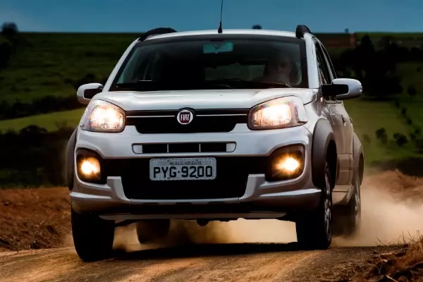 Mobi ganha recalibração do motor e fica 8% mais econômico