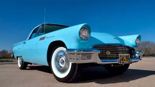 Ford Thunderbird de 1957 raríssimo vai a leilão