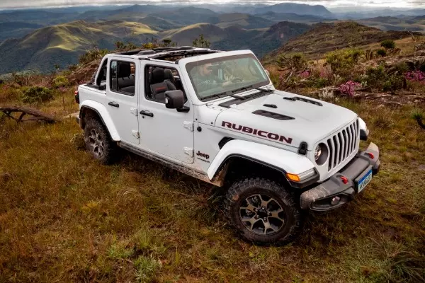 Novo Jeep Wrangler chega ao mercado por quase R$ 480 mil