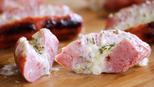 Linguiça com Creme de Alho