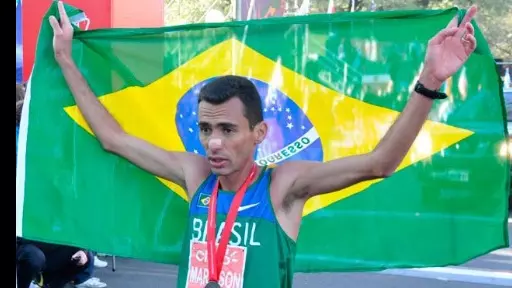 Conheça a história de alguns atletas profissionais brasileiros