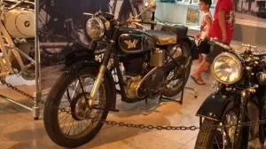 Museu expõe uma Kawasaki Serie W, raridade dos anos 70