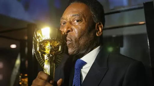 Câncer de Cólon: conheça a doença que causou a morte de Pelé
