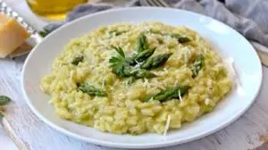 Quer preparar um risoto de alho poró? É mais fácil do que você pensa