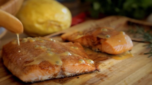 Salmão ao Molho de Maracujá