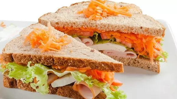 Lanche da tarde: Saiba como fazer sanduíche natural com peito de peru