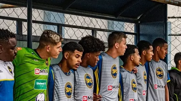 Atlético de Três Corações e Santarritense jogam domingo (25)