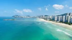 Guarujá começa a apreender caixas de som nas praias; veja onde equipamento é proibido