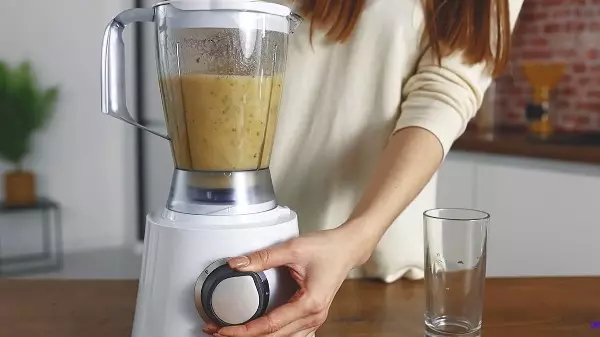 Aprenda a fazer suco detox para eliminar toxinas do corpo