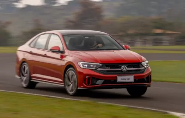 VW Jetta GLi retorna ao mercado nacional ainda mais potente
